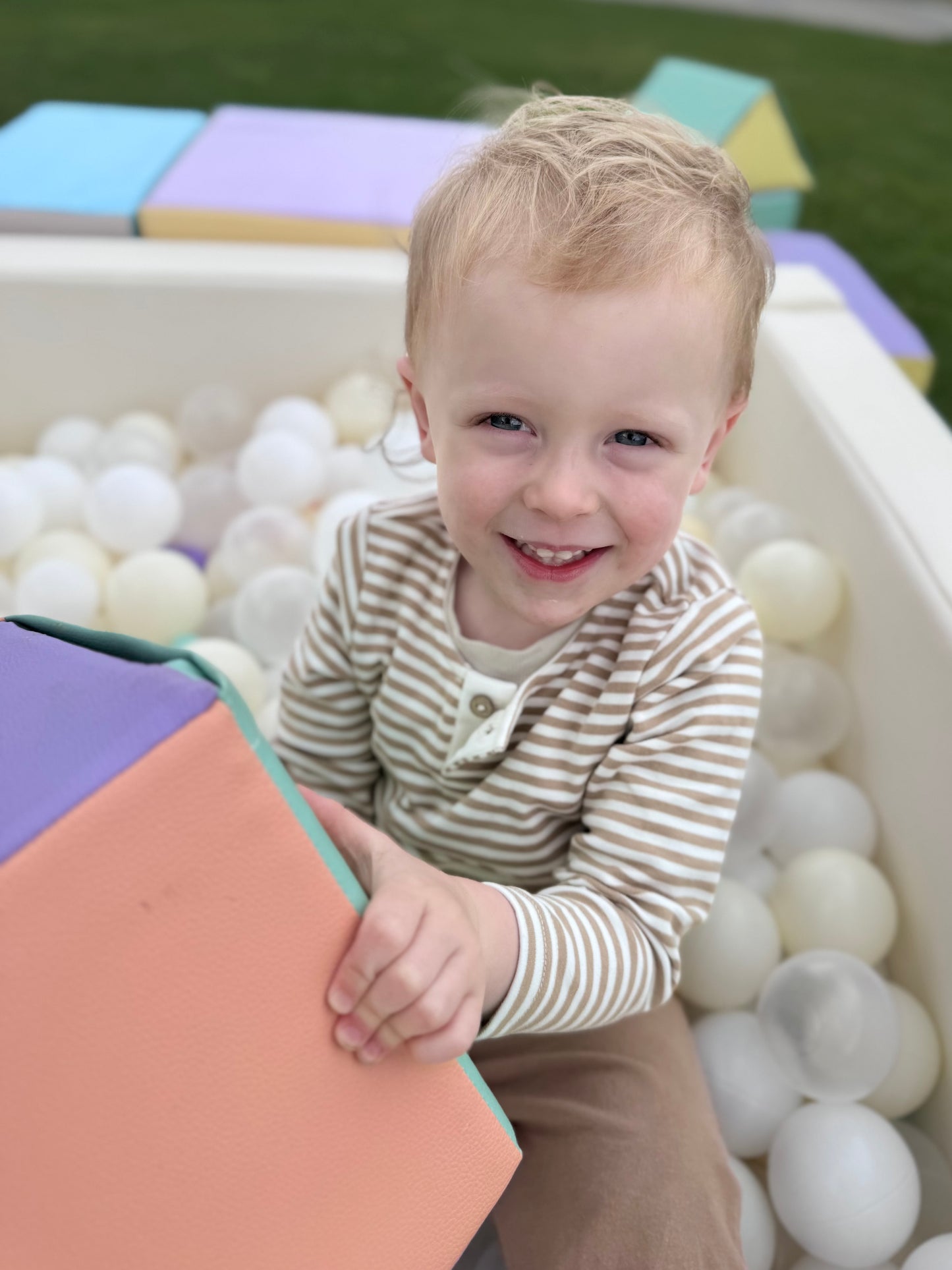 Wee Adventurers - Mini Pastel Package